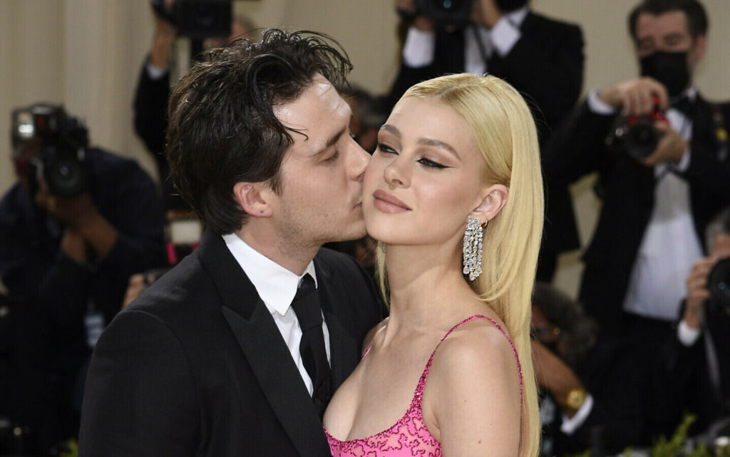 Brooklyn Beckham, Nicola Peltz