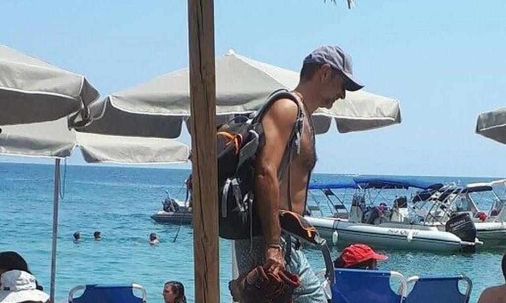 Κυριάκος Μητσοτάκης: Διακοπές στο αγαπημένο του θέρετρο στο Μαραθί