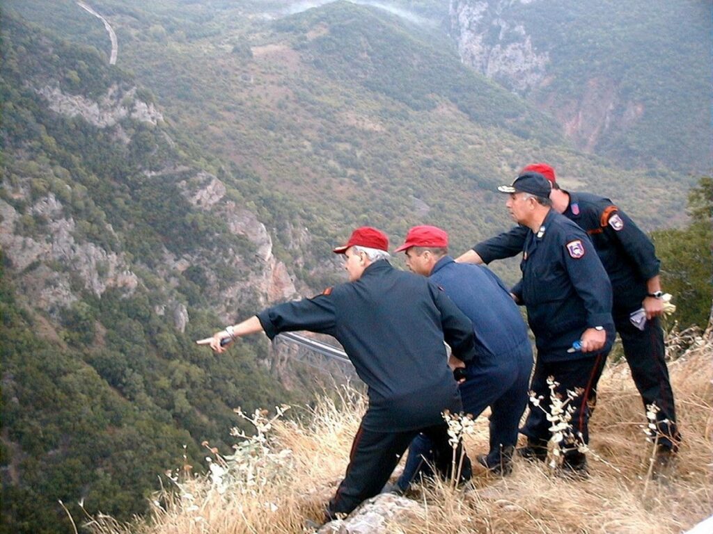 Δράμα: Ένας νεκρός και ένας τραυματίας ορειβάτης στο όρος Φαλακρό - Τους χτύπησε κεραυνός