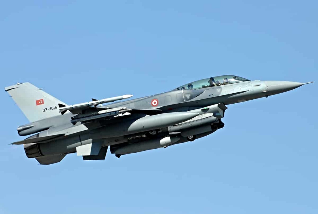 Η Άγκυρα επιμένει στις υπερπτήσεις, τουρκικά F–16 πάνω από την Κάσο