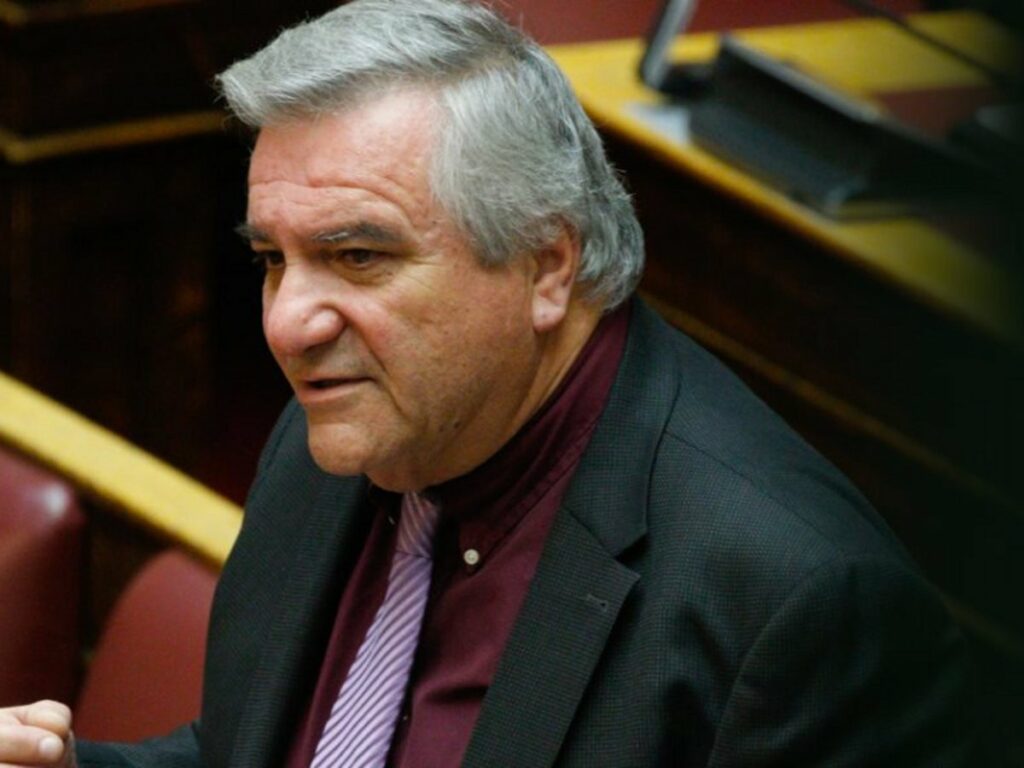 Καστανίδης: Να κληθεί ο διοικητής της ΕΥΠ για να δώσει εξηγήσεις εάν παρακολουθούνται και αυτή την στιγμή πολιτικά πρόσωπα