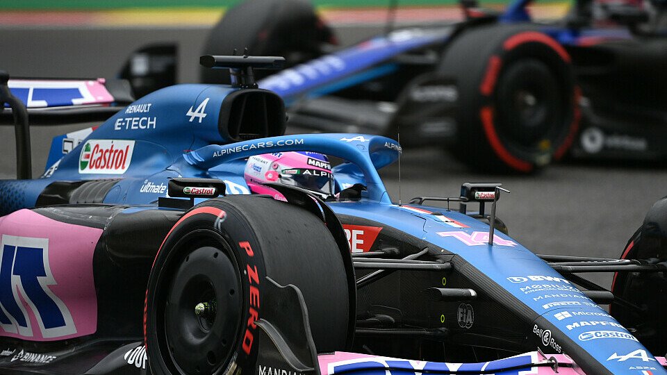 Formula 1: Ο Αλόνσο τα «έχωσε» στον Χάμιλτον - «Τι ηλίθιος, ξέρει να οδηγάει μόνο όταν είναι πρώτος»