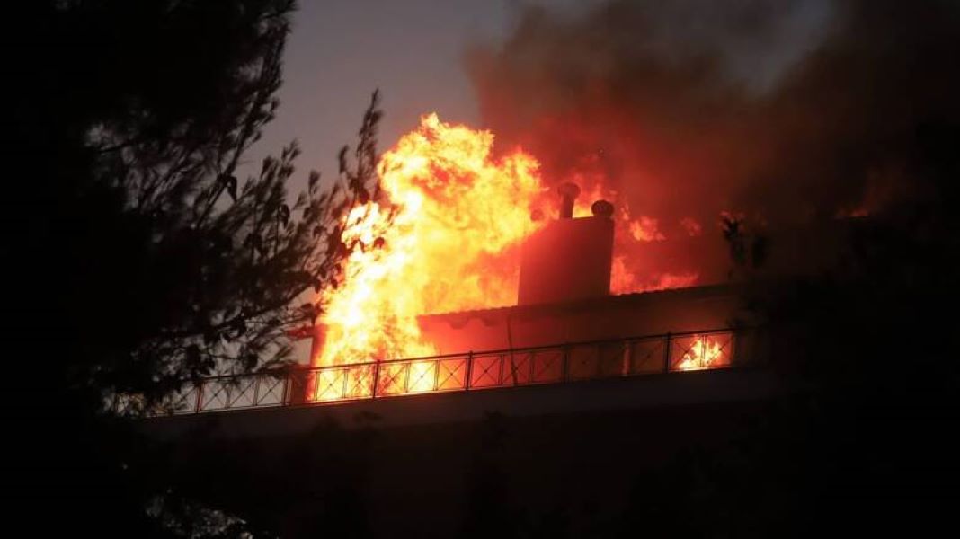 Ανοίγει η πλατφόρμα για τους πληγέντες από την πυρκαγιά της Πεντέλης - Η διαδικασία για τους δικαιούχους