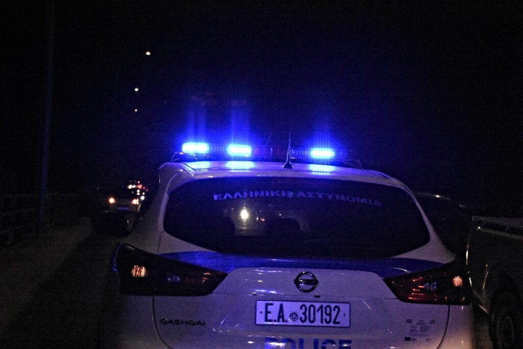 Άγρια δολοφονία τα ξημερώματα (04/09) στα Πετράλωνα: «Γάζωσαν» άνδρα στη μέση του δρόμου