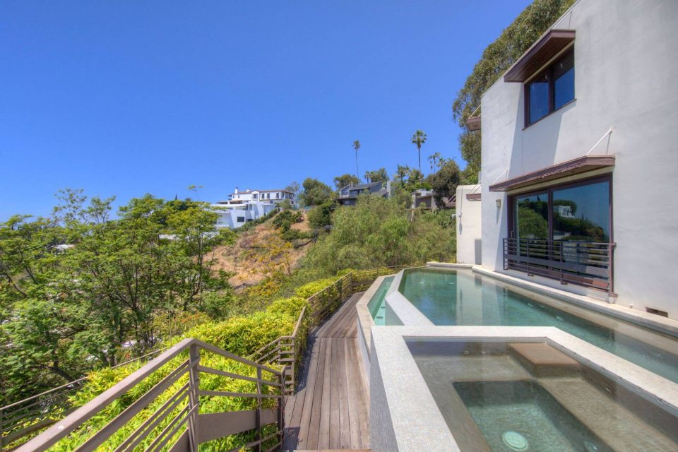 220904193611_garbo-la-home-15-960×640