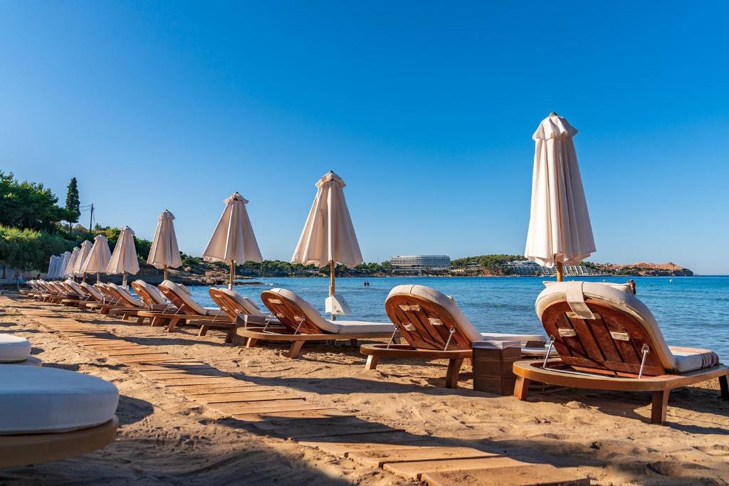 «Έπαθε πλάκα» τεράστιος(α) οικονομικός παράγων με τη βίλα της χλιδής των 15 εκατ. ευρώ, του CEO μεγάλου ομίλου που όπως λέγεται κάνει «περίεργες δουλίτσες»!