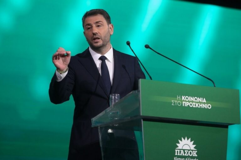 ΠΑΣΟΚ: Ο Νίκος Ανδρουλάκης ζήτησε από την ΑΔΑΕ αντίγραφο του φακέλου παρακολούθησης