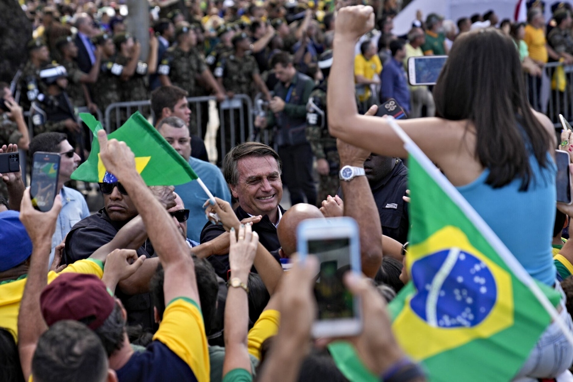 Βραζιλία: Oπαδός του Μπολσονάρο σκότωσε υποστηρικτή του Λούλα ντα Σίλβα λίγο πριν από τις εκλογές