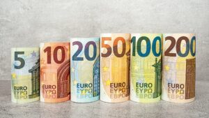 οικονομικές ανισότητες στην Ευρωζώνη