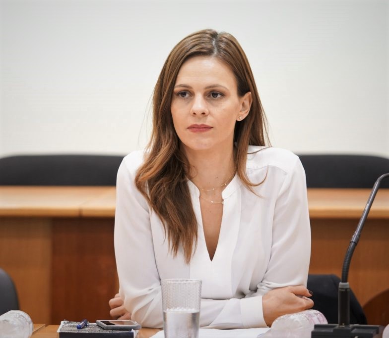 Έφη Αχτσιόγλου: «Ο κ. Μητσοτάκης είναι παράγοντας θεσμικής ανωμαλίας»