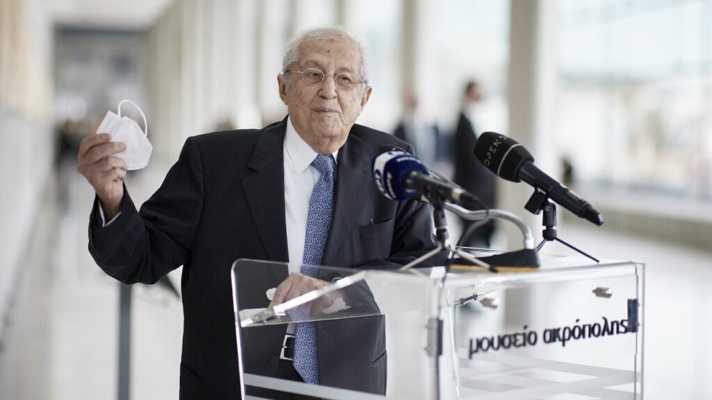 Δημήτρης Παντερμαλής: Πέθανε ο διευθυντής του Μουσείου της Ακρόπολης