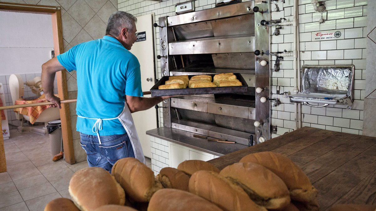 Η τιμή του ψωμιού αυξήθηκε κατά 18% τον Αύγουστο στην ΕΕ, σύμφωνα με τη Eurostat