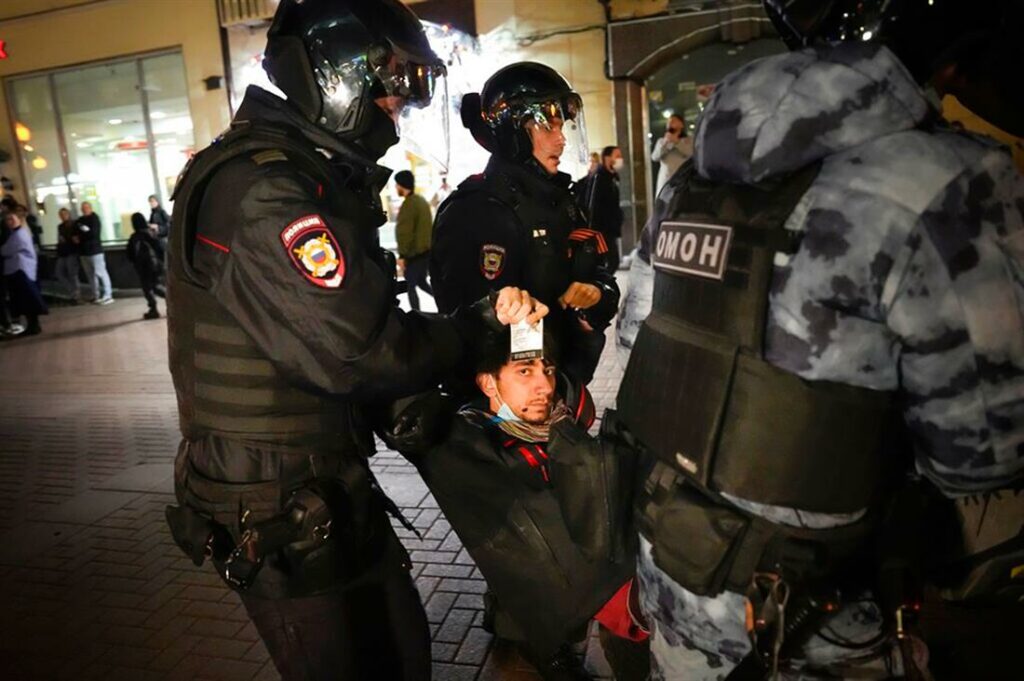Οι Μοσχοβίτες που θα επιστρατευθούν θα λαμβάνουν 50.000 ρούβλια μηνιαίως και 3 εκατομμύρια σε περίπτωση θανάτου