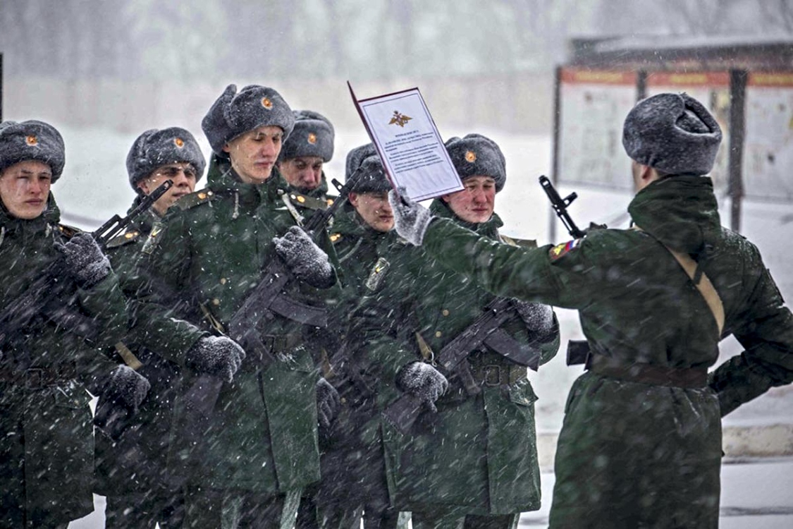 «Περίπου 10.000 εθελοντές προσφέρθηκαν να στρατολογηθούν», αναφέρει η Μόσχα