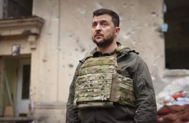 Βολοντίμιρ Ζελένσκι: ζητάει περισσότερα όπλα από τους συμμάχους του