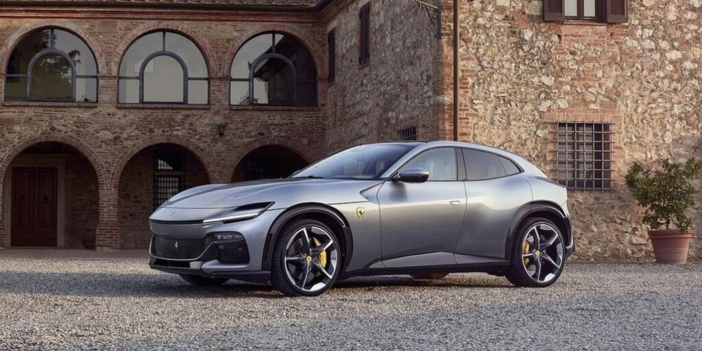 Ferrari Purosangue: Ταράζει τα νερά στα SUV