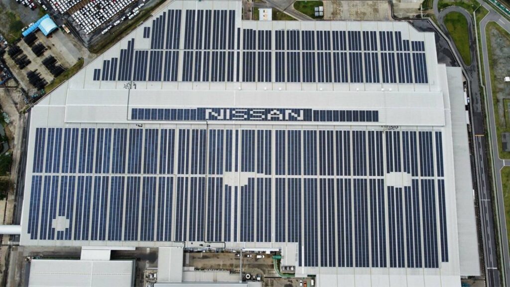 Η Nissan επεκτείνει τις επενδύσεις της στην πράσινη ενέργεια