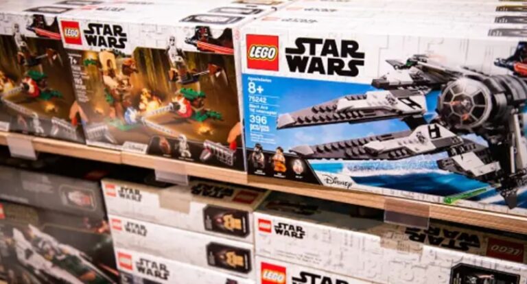 LEGO: Star Wars και Harry Potter "ανέβασαν" τα κέρδη α