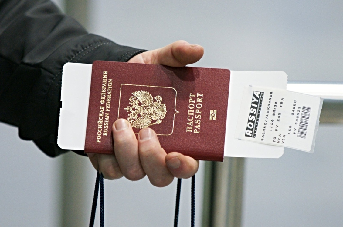 Ρωσία: «Φρένο» στην έκδοση διαβατηρίων σε όσους έχουν λάβει κλήση για επιστράτευση