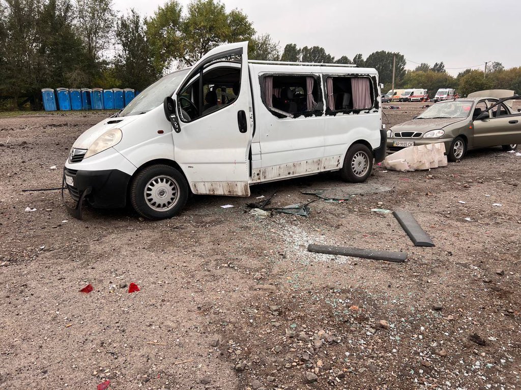\Φονικό πλήγμα σε ανθρωπιστικό κομβόι στη Ζαπορίζια - Νεκροί 23 άμαχοι