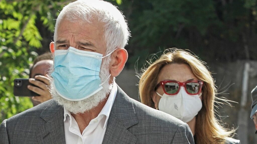 Σπύρος Μπιμπίλας στην δίκη του Φιλιππίδη: «Ο Πέτρος είχε την τάση να τσιλιμπουρδίζει, η Νίνου το ήξερε»