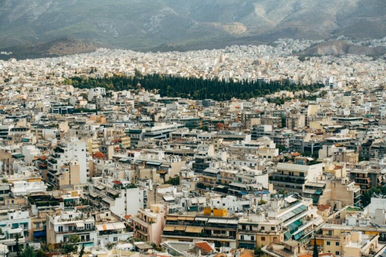 Φοιτητική κατοικία: Μηδενική διαθεσιμότητα με ζητούμενο μίσθωμα έως 300 ευρώ - Πώς διαμορφώνονται οι τιμές σε Αθήνα και Επαρχία