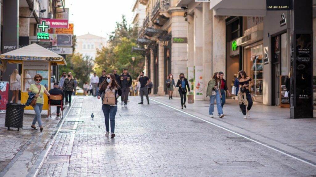 Παγώνη: Ποιοι και γιατί πρέπει να εμβολιαστούν ξανά με το επικαιροποιημένο εμβόλιο κατά του κορωνοϊού