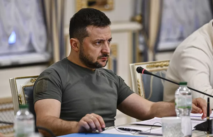 221001161704_zelensky189_ap.jpg
