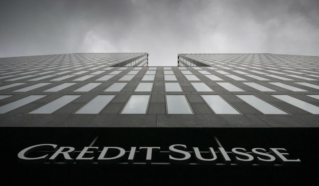 H Credit Suisse αντιμέτωπη με την οργή των μετόχων στην τελευταία Γ.Σ.