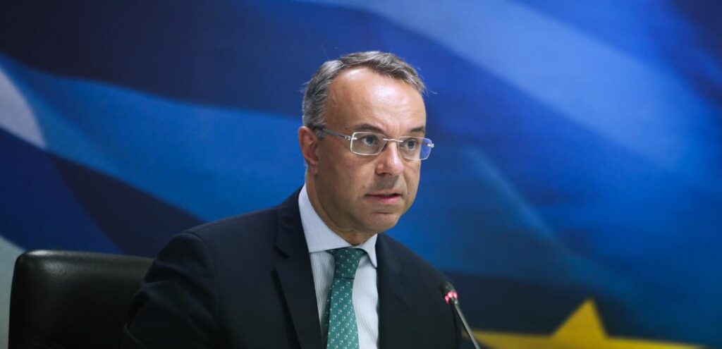Σταϊκούρας: Θα συνεχιστούν τα μέτρα στήριξης παρά το δυσμενές περιβάλλον