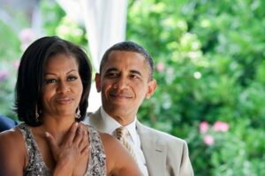 Οι Ομπάμα κλείνουν 30 χρόνια γάμου