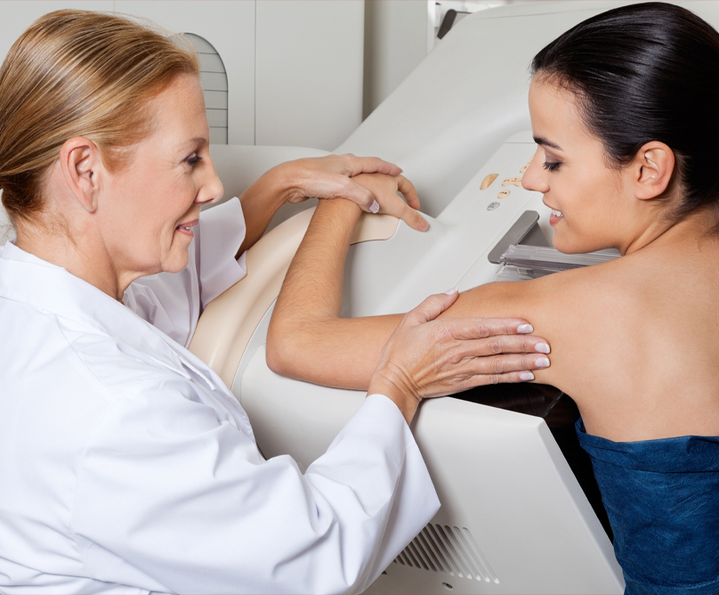 Τομοσύνθεση αντί μαστογραφίας: Τα οφέλη από τη νέα εξελιγμένη μέθοδο