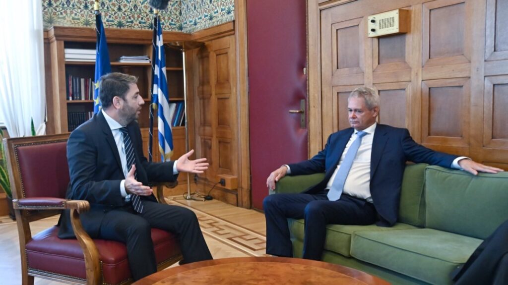 Ανδρουλάκης: Δεν μπορεί να είναι υπό ένταξη μια χώρα, που δεν έχει κανένα σεβασμό στο διεθνές δίκαιο