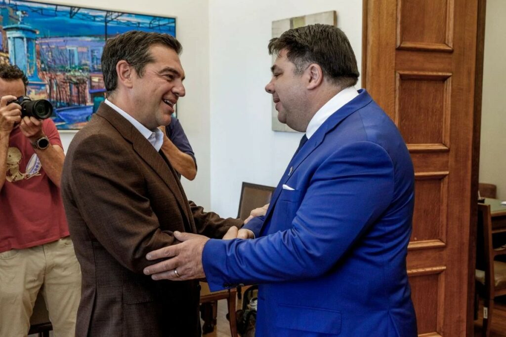 Τα «υψηλά» τραπεζώματα του κυρίου Πρέσβη