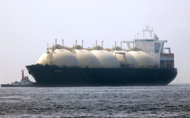 Mytilineos και ΔΕΠΑ Εμπορίας οι προμηθευτές LNG της Βουλγαρίας