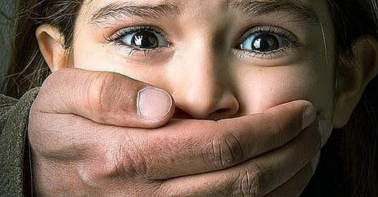 Παιδεραστία: Ένα σιωπηλό έγκλημα- Το προφίλ των δραστών -Οι αριθμοί στην Ελλάδα