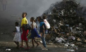 H Αϊτή βρίσκεται στα πρόθυρα ανθρωπιστικής καταστροφής