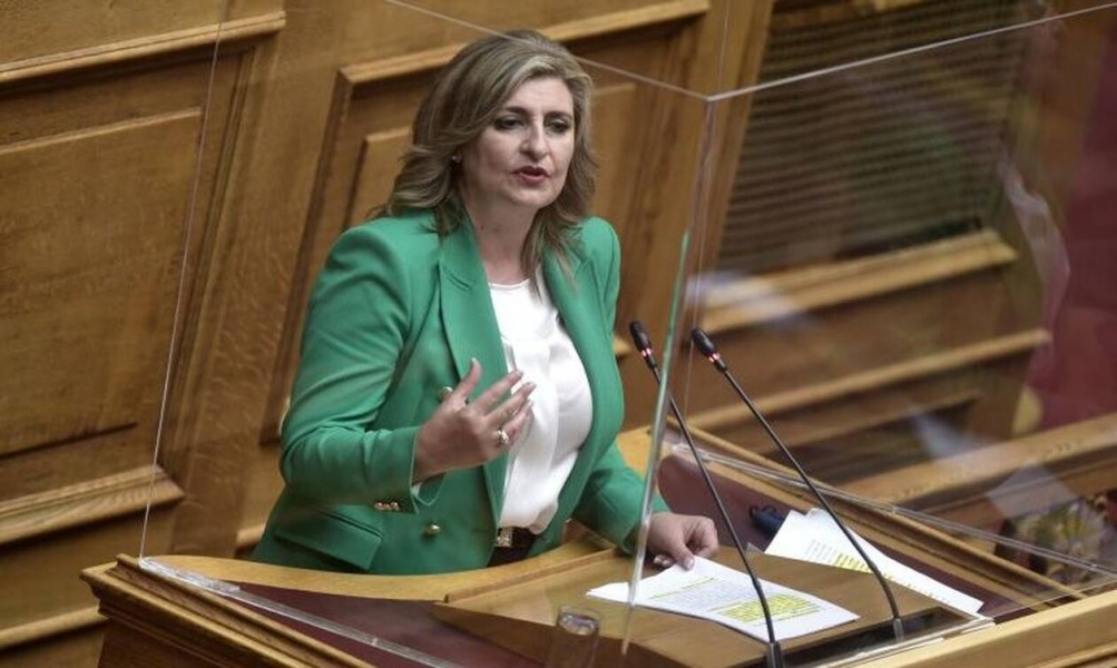 ΠΑΣΟΚ – Νίκος Ανδρουλάκης: Προτείνει την Ευαγγελία Λιακούλη για δεύτερη θητεία ως γραμματέας της Κ.Ο