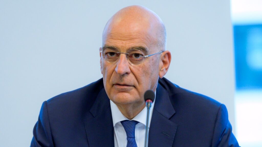 Δένδιας για Μητσοτάκη: Αμοιβαία εμπιστοσύνη - Με καλύπτει η διαβεβαίωση για «άπλετο φως»