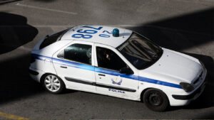 Ιωάννινα: Θηλυκή συμμορία είχε βάλει στο... μάτι ένα περίπτερο και το έκλεβε συστηματικά