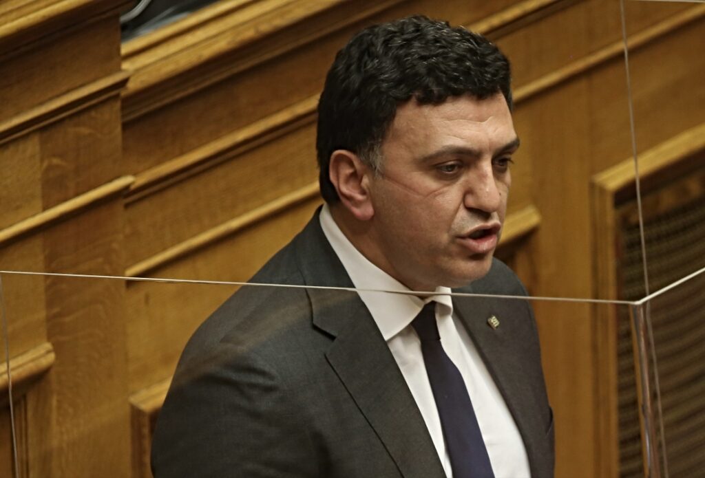Βασίλης Κικίλιας.