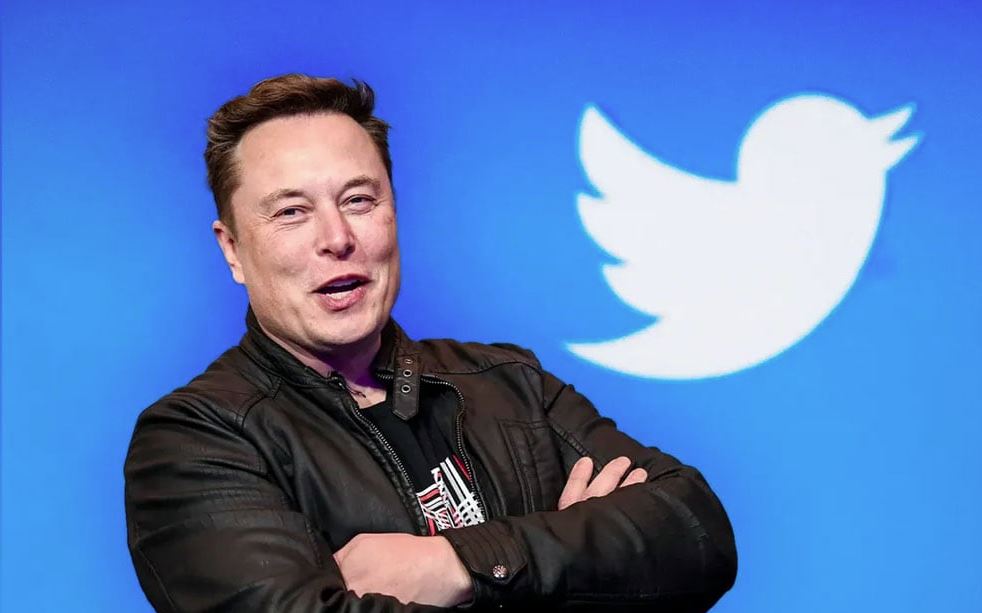 Έτοιμος ο Έλον Μασκ να κλείσει την εξαγορά της Twitter