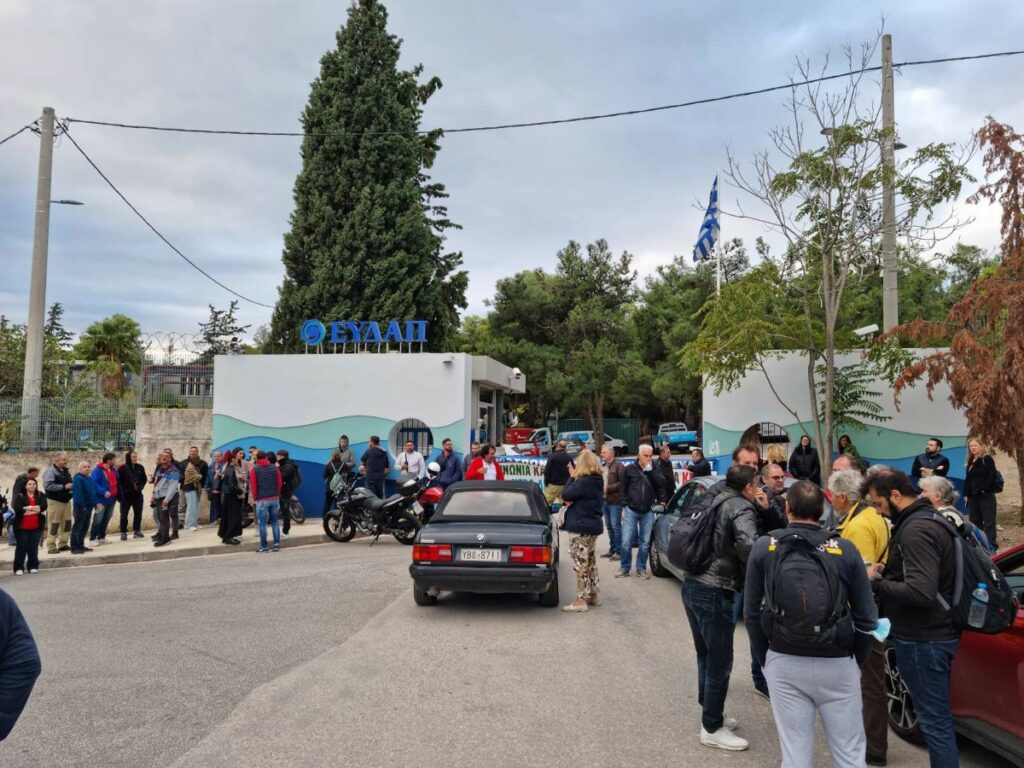 Καταγγελίες για κατασπατάληση πόρων για συμβούλους και ιλιγγιώδες διαφημιστικό μπάτζετ 1 εκατ. το Α’ εξάμηνο για να εξασφαλίσει την σιωπή, έχουν γίνει για τον Σαχίνη της ΕΥΔΑΠ στον Δημητριάδη (ιμιτασιόν) του Υπερταμείου!
