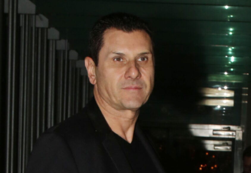Βαρυμπόμπη: Ο επιχειρηματίας Γιάννης Μάρκου δέχθηκε 15 μαχαιριές – Δίνει μάχη για τη ζωή του
