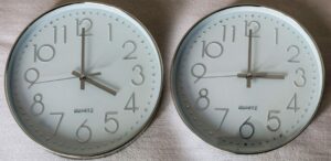 Αλλαγή ώρας: Στις 4 τα ξημερώματα της Κυριακής γυρίζουμε τα ρολόγια μία ώρα πίσω