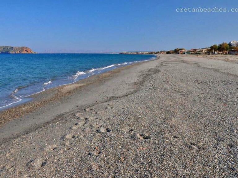 Χανιά: Νεκρός τουρίστας στην παραλία του Πλατανιά