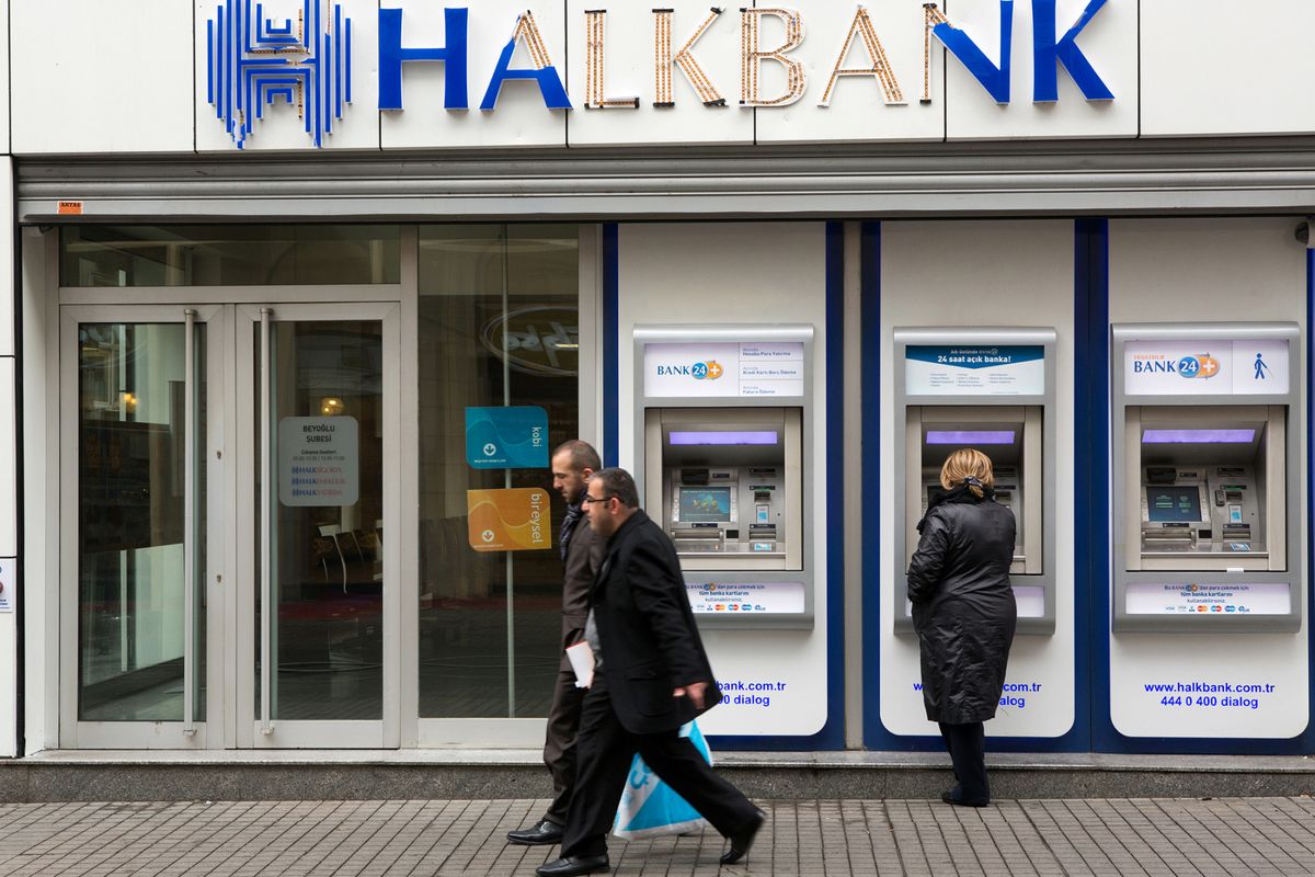 Οι Αμερικάνοι, η Halk Bank και οι δύο ελληνικές πολυεθνικές!