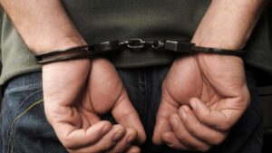 Μεσολόγγι: Συνελήφθησαν πατέρας και γιος με 18 κιλά κάνναβης