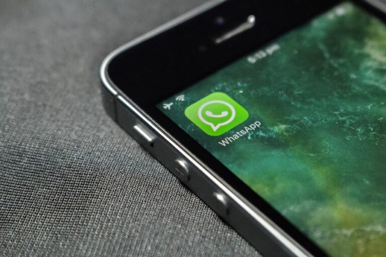 WhatsApp: Φέρνει αλλαγές στα μηνύματα λόγω ανταγωνισμού