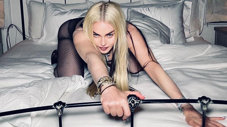 221030172457_gm-d82c76a4-103e-4692-b732-15c2dde06fc3-madonna2